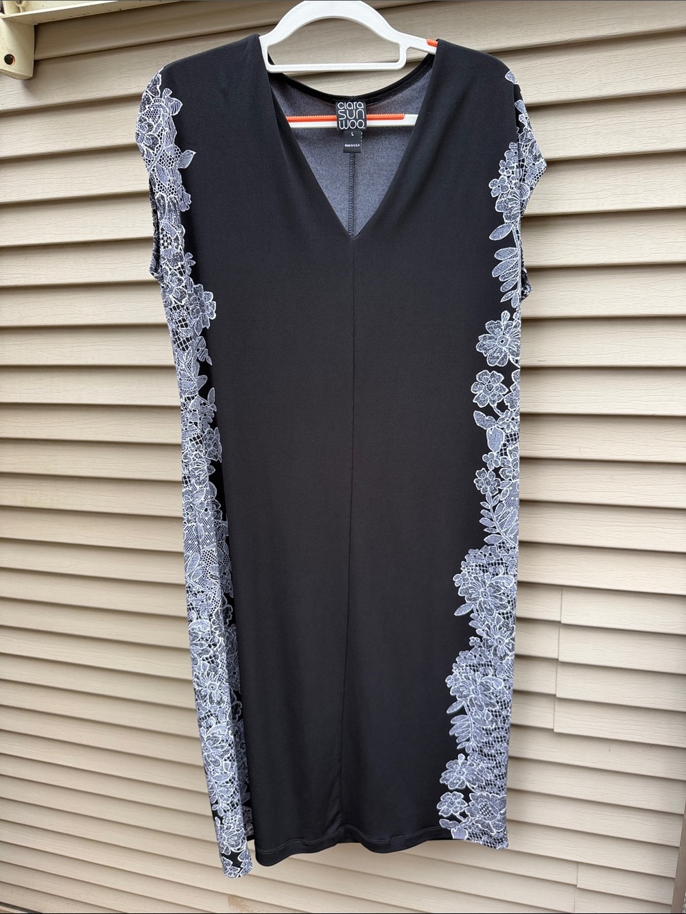 Black V-Neck Floral Lace Side-Panel Dress
